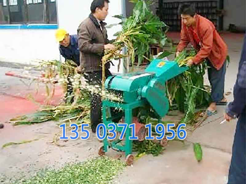 鍘草機